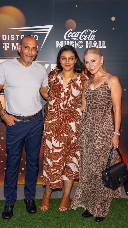 Billy Denizard, Gabriela Denizard y Olga Tañón.