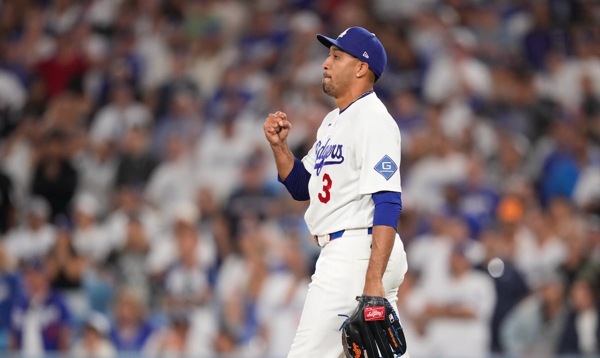 Kike Hernández apoya a "Sugar" Díaz en rescate siete de la temporada para los Dodgers
