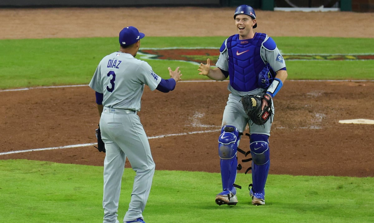 Edwin Díaz recupera rol de cerrador y lleva a los Dodgers a la SCLN