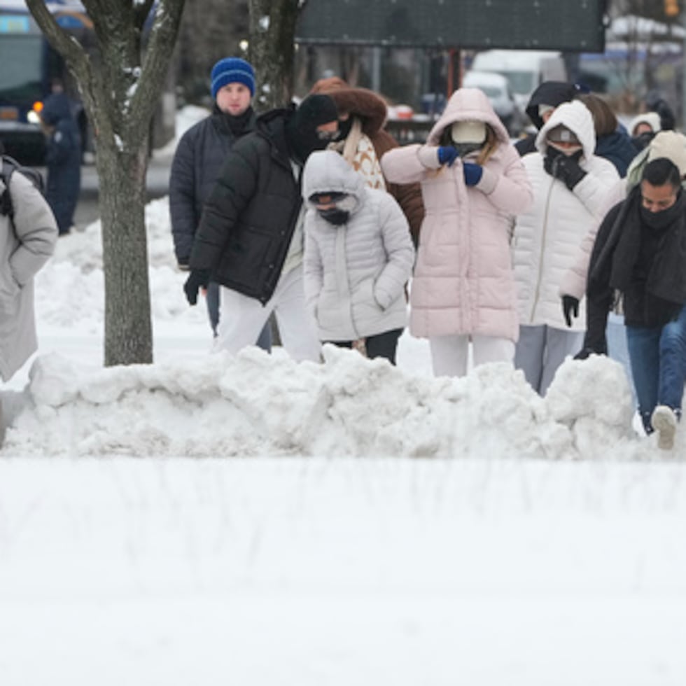 La tormenta se aproximaba justo cuando los restos helados de una nevada que azotó la región semanas antes por fin se estaban derritiendo.