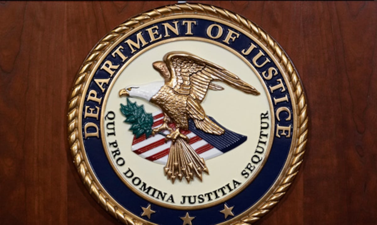 Sentencian a más de nueve años de prisión a banquero que operaba en Puerto Rico