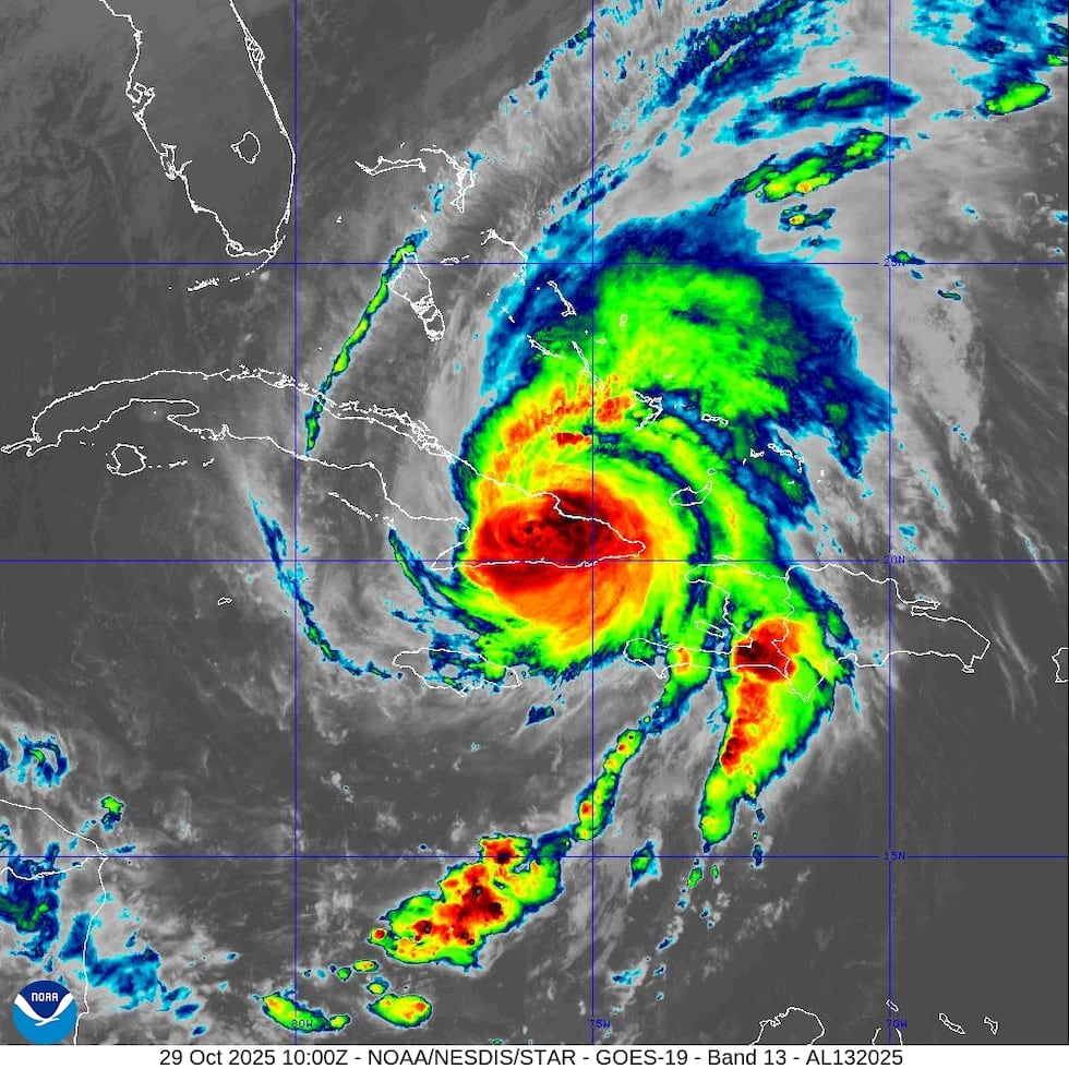 Melissa entró por el este de Cuba en la madrugada del jueves.