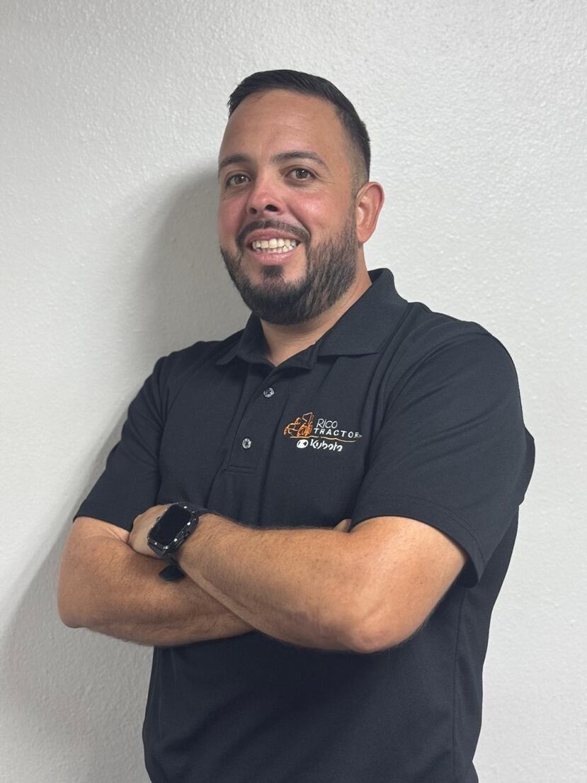 Agro. Javier Rivera Santana, representante de Ventas