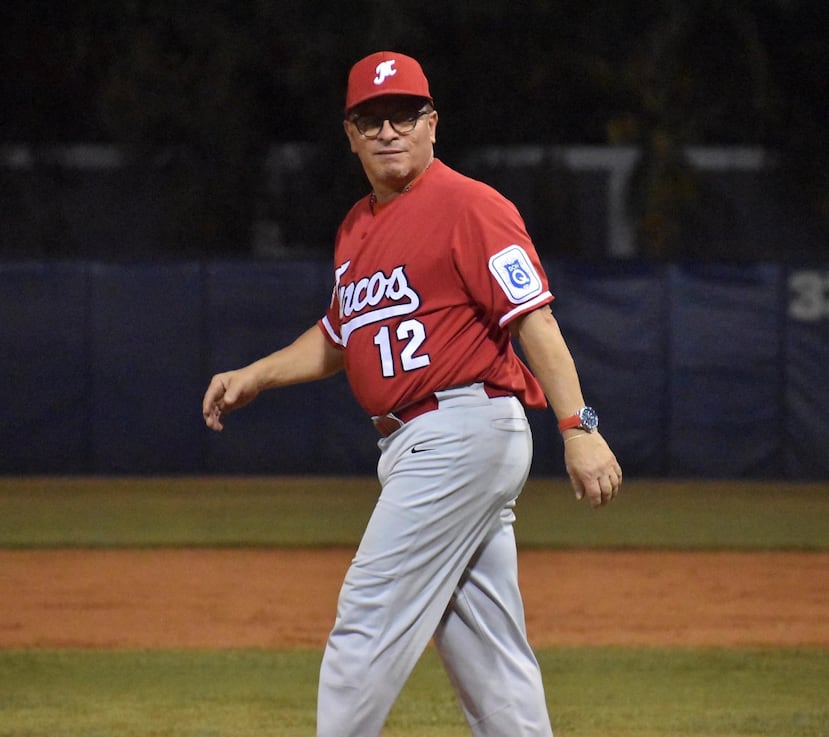 Roberto López busca su segundo título nacional como dirigente del Béisbol Doble A con los Mulos de Juncos. Su primer campeonato fue con Fajardo en la campaña de 2010. (Suministrada)