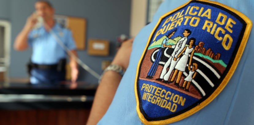 Los hombres fueron localizados cerca de la escena del crimen viajando en un auto. (Archivo)