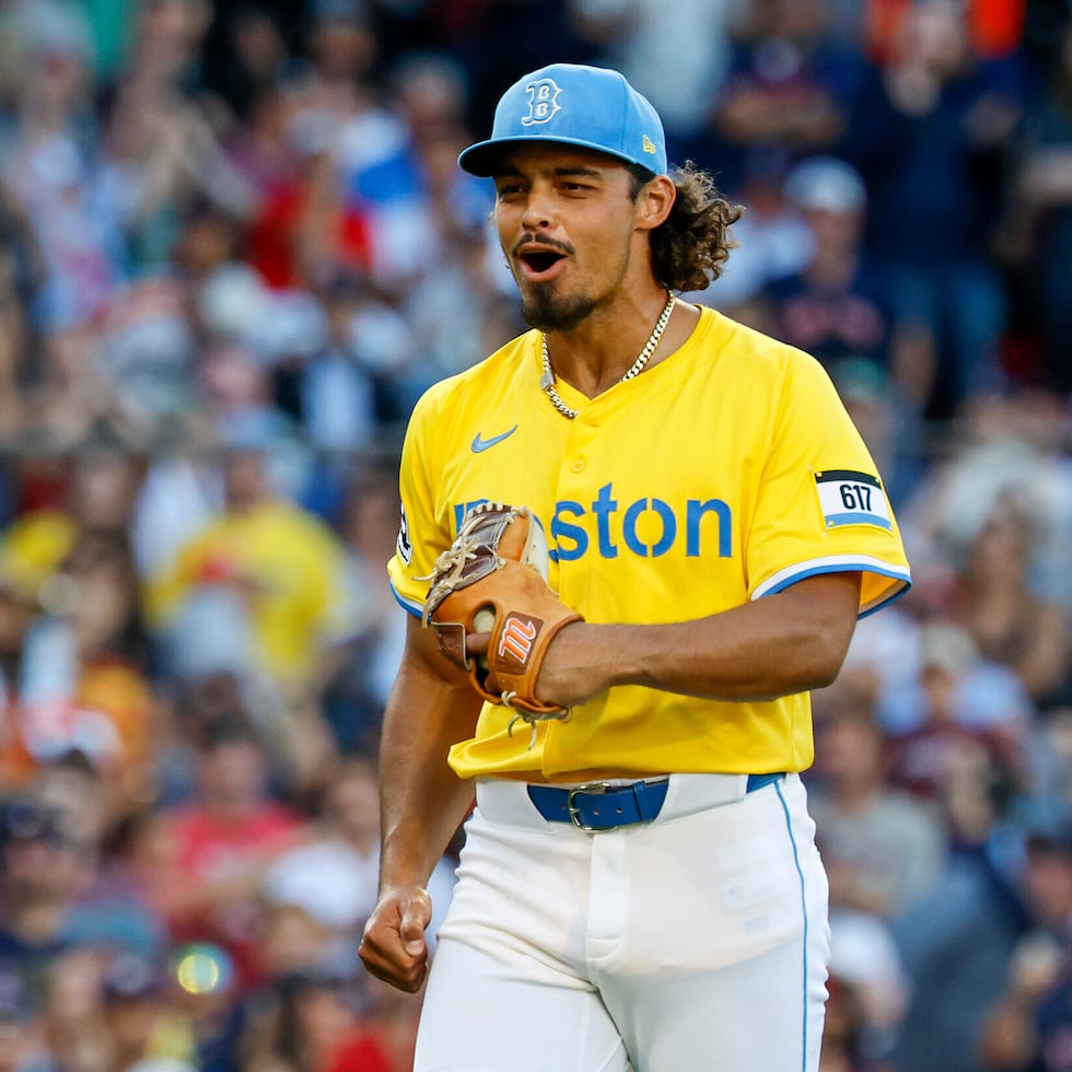 Jordan Hicks, aquí con el uniforme de los Red Sox de Boston, tuvo un récord de 2-7 con una efectividad de 6.95 para Boston y los Giants de San Francisco la temporada pasada.