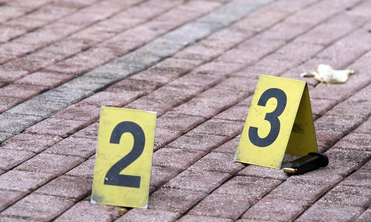 Asesinan a tiros a un hombre en una urbanización de Trujillo Alto