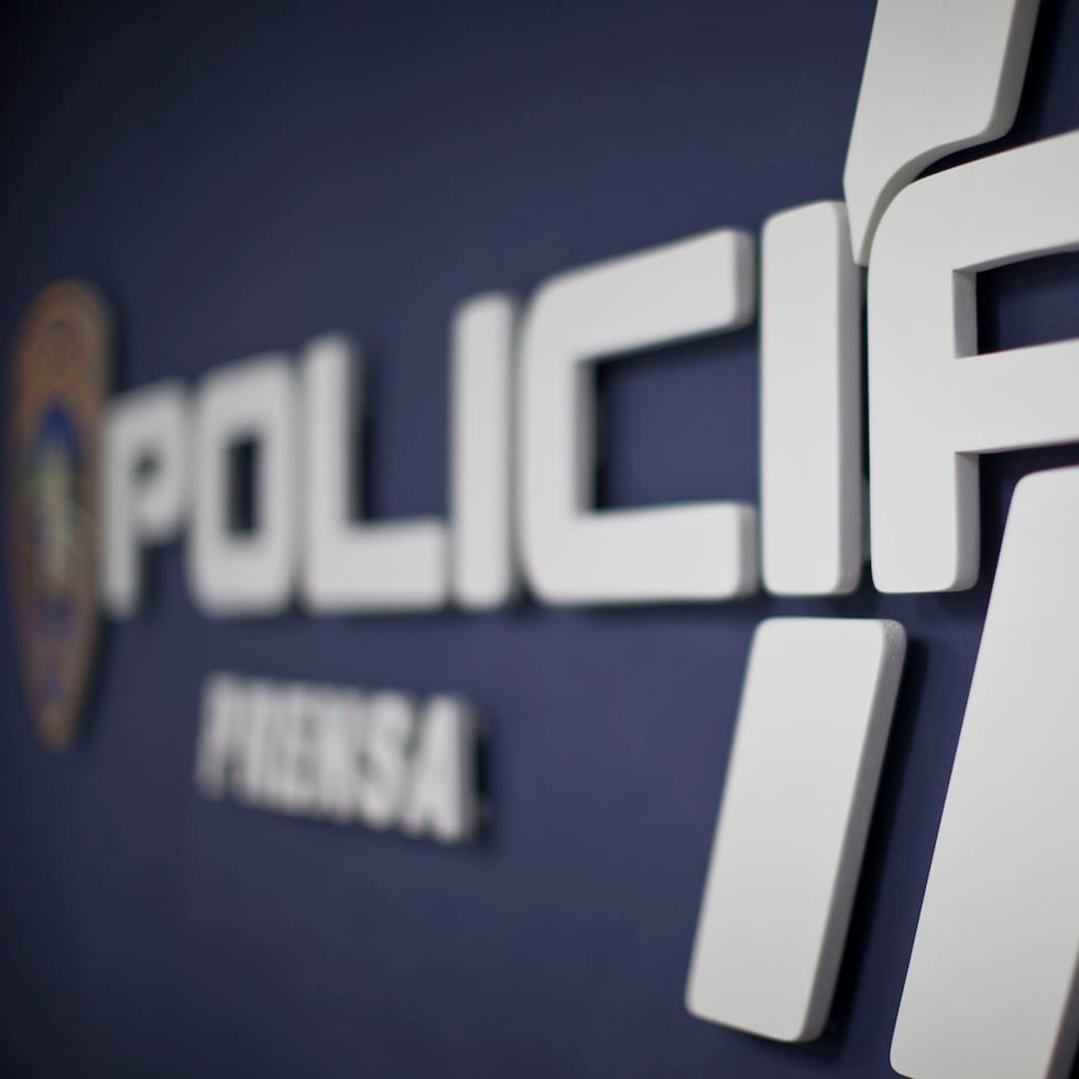 La mujer sería trasladada al Centro Médico de Río Piedras.