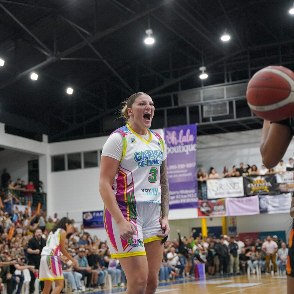 Samantha Fuehring busca liderar su equipo al baile de coronación.