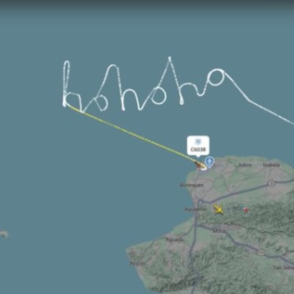 Traffic map shared by @Flightradar24 on X, showing the curious moment on the coast of the island.