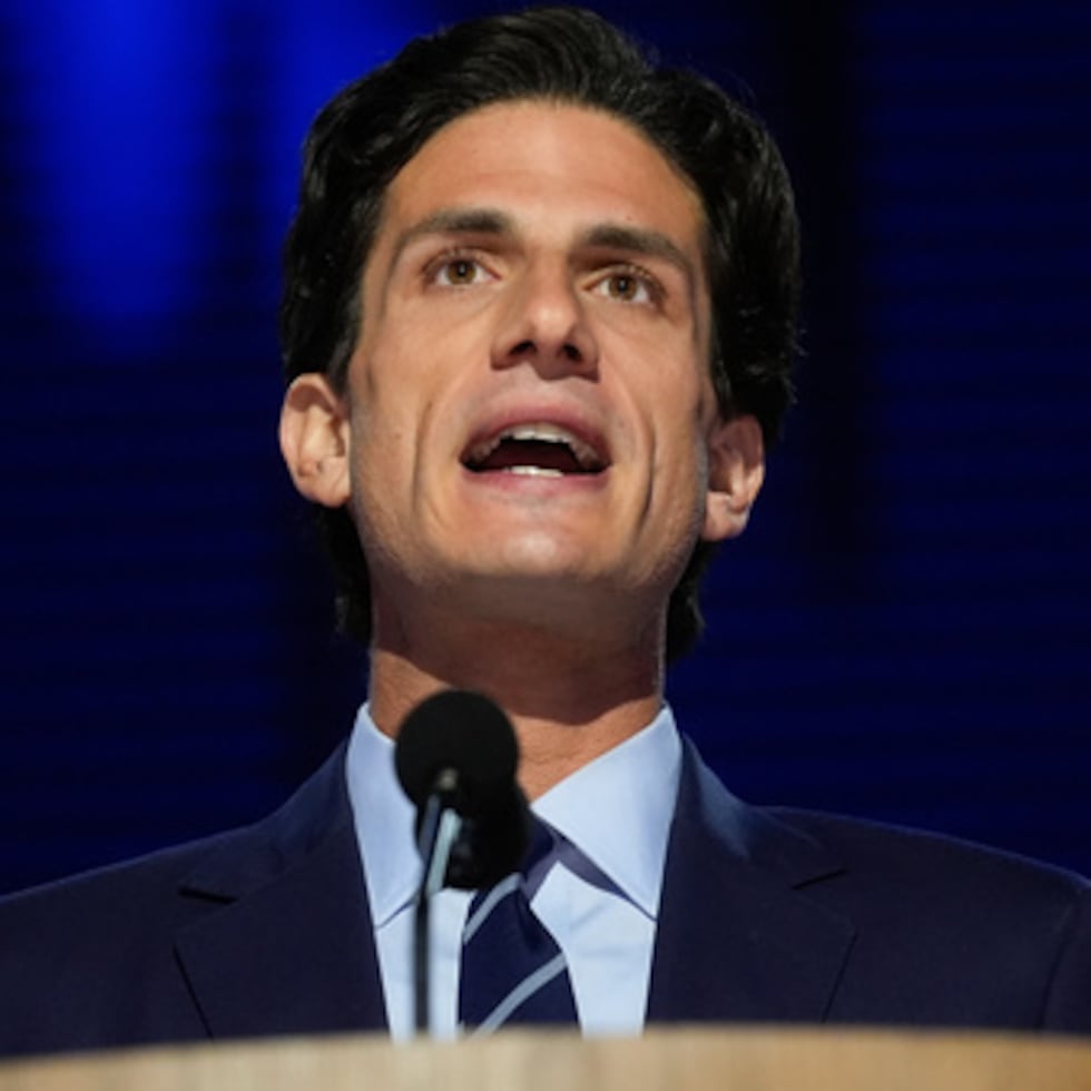 Jack Schlossberg, nieto del ex presidente John F. Kennedy, ya era una estrella de las redes sociales -en parte por sus implacables ataques a su primo, el secretario de Salud de la administración Trump, Robert F. Kennedy Jr.