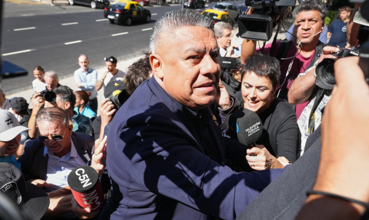 Imagen de la cobertura de: El FBI investiga a la Asociación del Fútbol Argentino por presuntos delitos financieros en EE. UU.