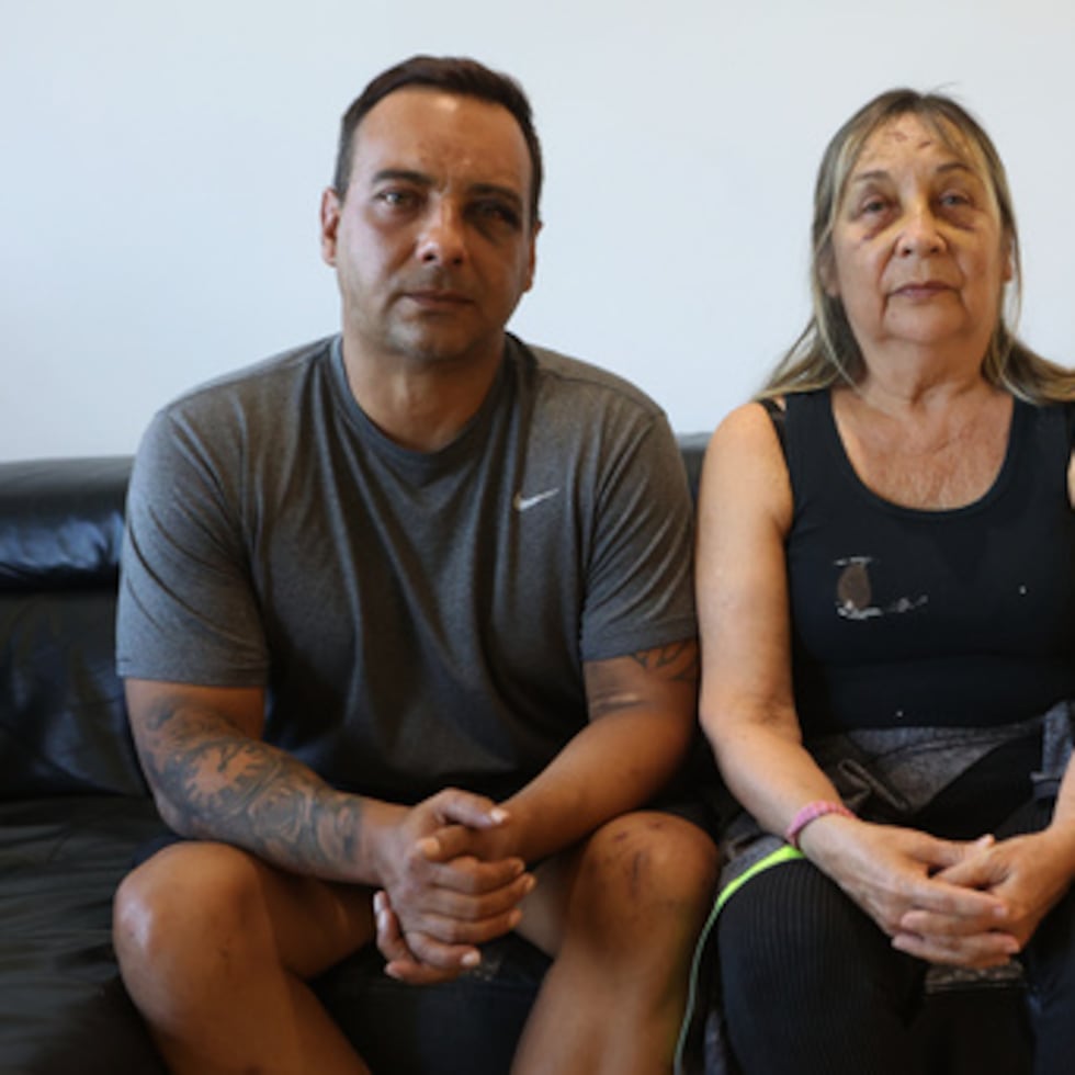 Grian Serrano, su madre, Ingrid Rochabrun, y su hijo, Gael, sobrevivieron a los dos terremotos consecutivos que destruyeron su bloque de pisos en Caraballeda.