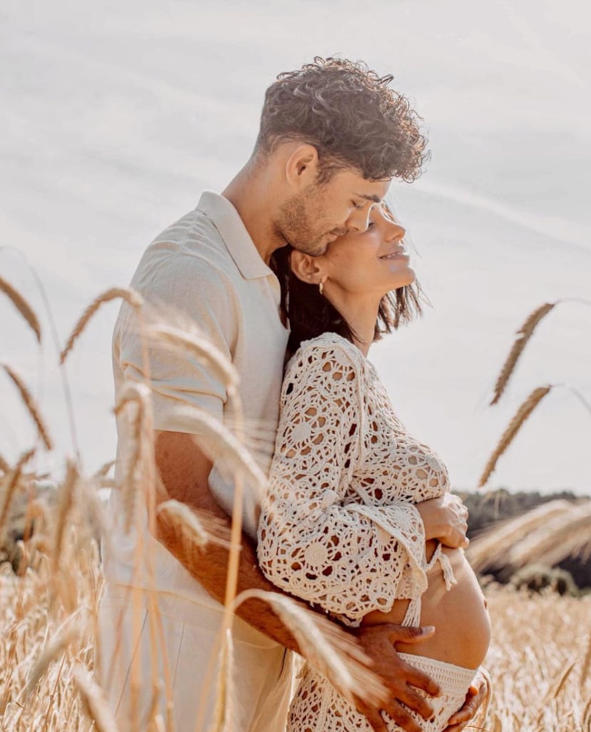 La modelo puertorriqueña, Monic Pérez, junto a su esposo, Sean Einhaus.