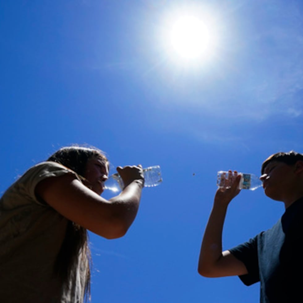 El SNM indicó que julio de este año fue confirmado como el segundo julio más caliente en el historial de la estación de San Juan, con una temperatura promedio de 85.2°F.