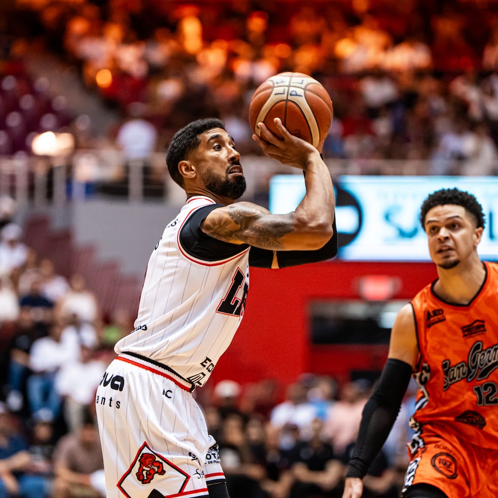 Jezreel de Jesús subió su nivel en la final de la fase regular y en los playoffs con los Leones.