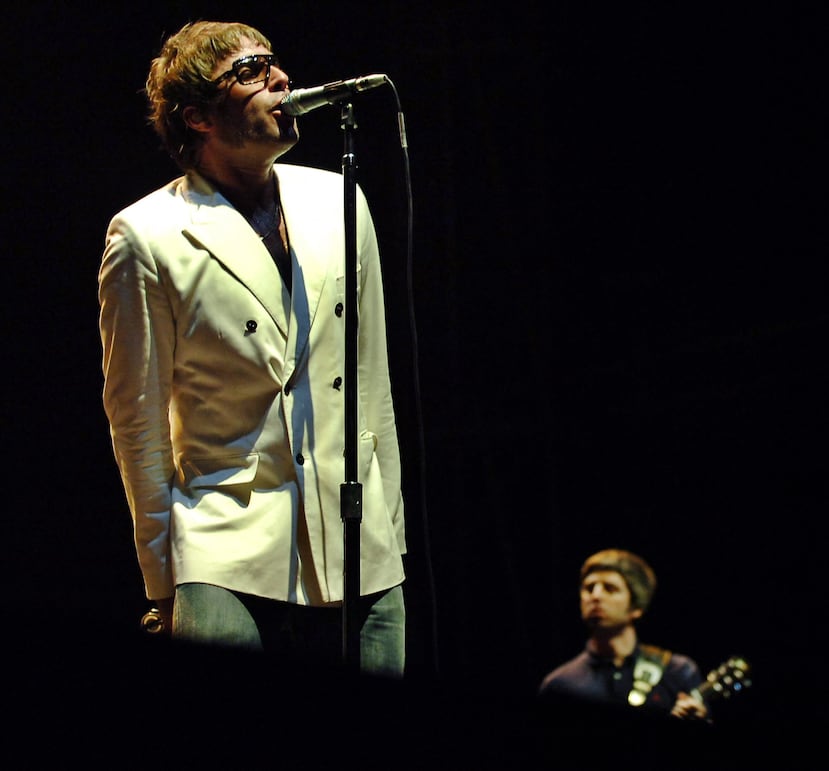 Los hermanos Liam (izquierda) y Noel (derecha) Gallagher se separaron en 2009 luego de problemas personales.
