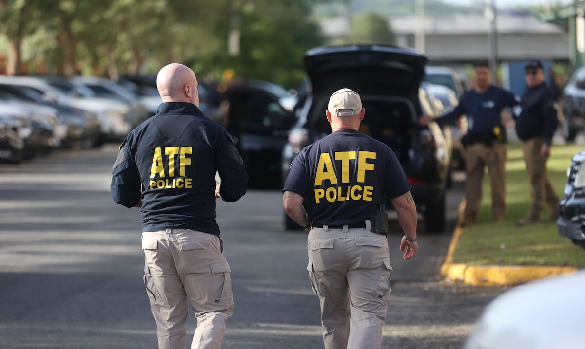 Federales asumen custodia del acusado de disparar fatalmente al policía Eddie Santiago Renta