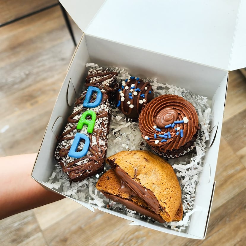 Caja especial creada como obsequio para el Día de los Padres, creada por la Repostería Kannella.