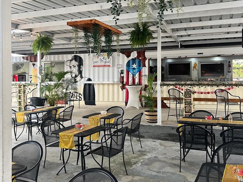 Placita San Miguel está localizada en el Expreso de Trujillo Alto, al lado del centro comercial Plaza San Miguel.
