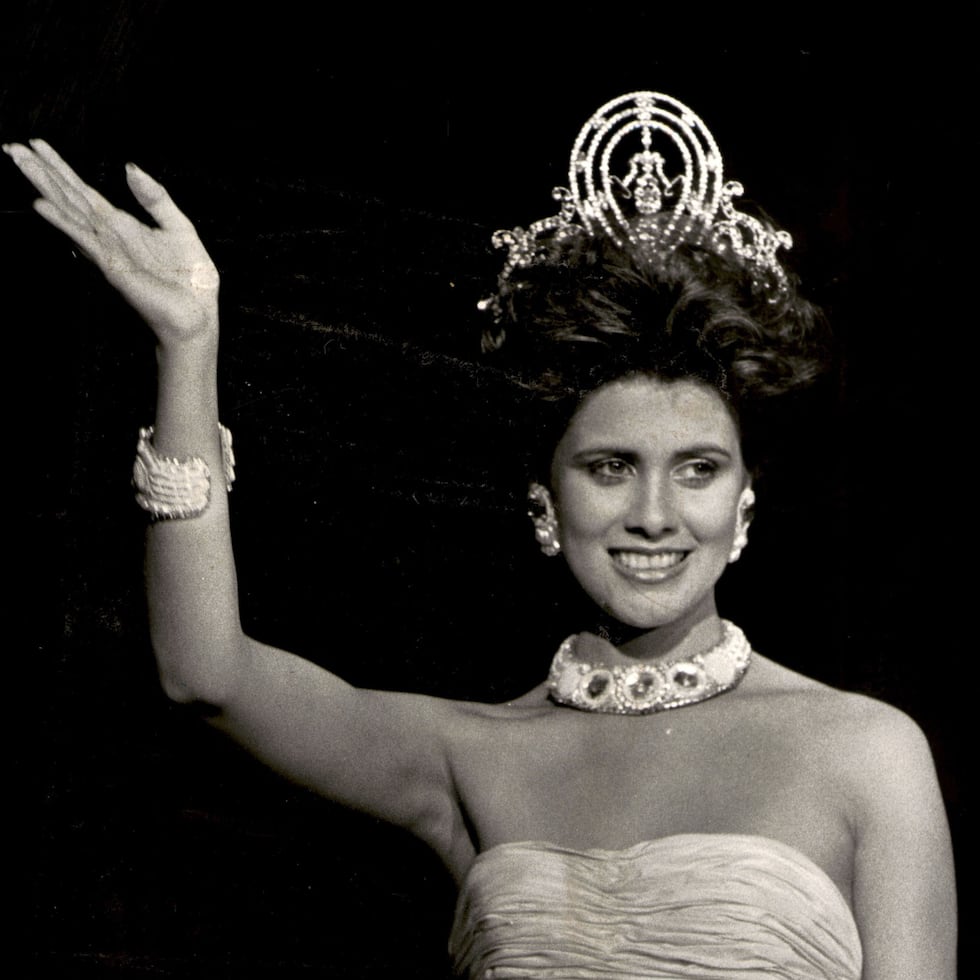 1985 | Deborah Carthy Deu se convirtió en la segunda puertorriqueña en ser coronada Miss Universe. (Gary Williams)