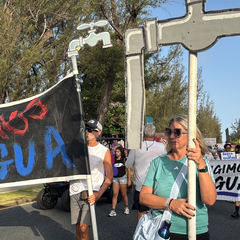 “No podemos seguir”, exigió. “Esto es algo aparte de la sequía. Se añade ahora al problema. Nosotros hemos estado en una sequía intelectual de Acueductos desde julio del año pasado”, afirmó.
