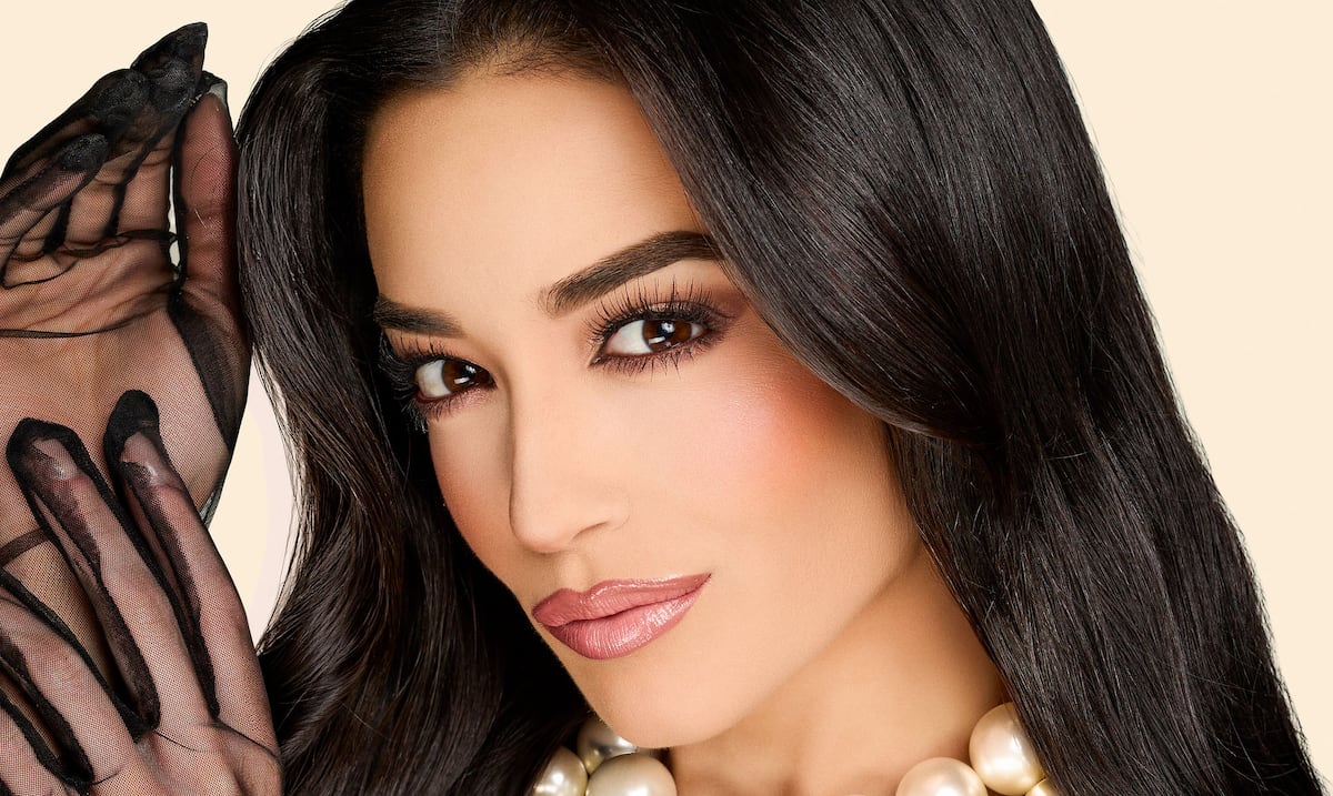 Miss Aguas Buenas denuncia acoso cibernético tras comentarios de exreina sobre Miss Universe PR