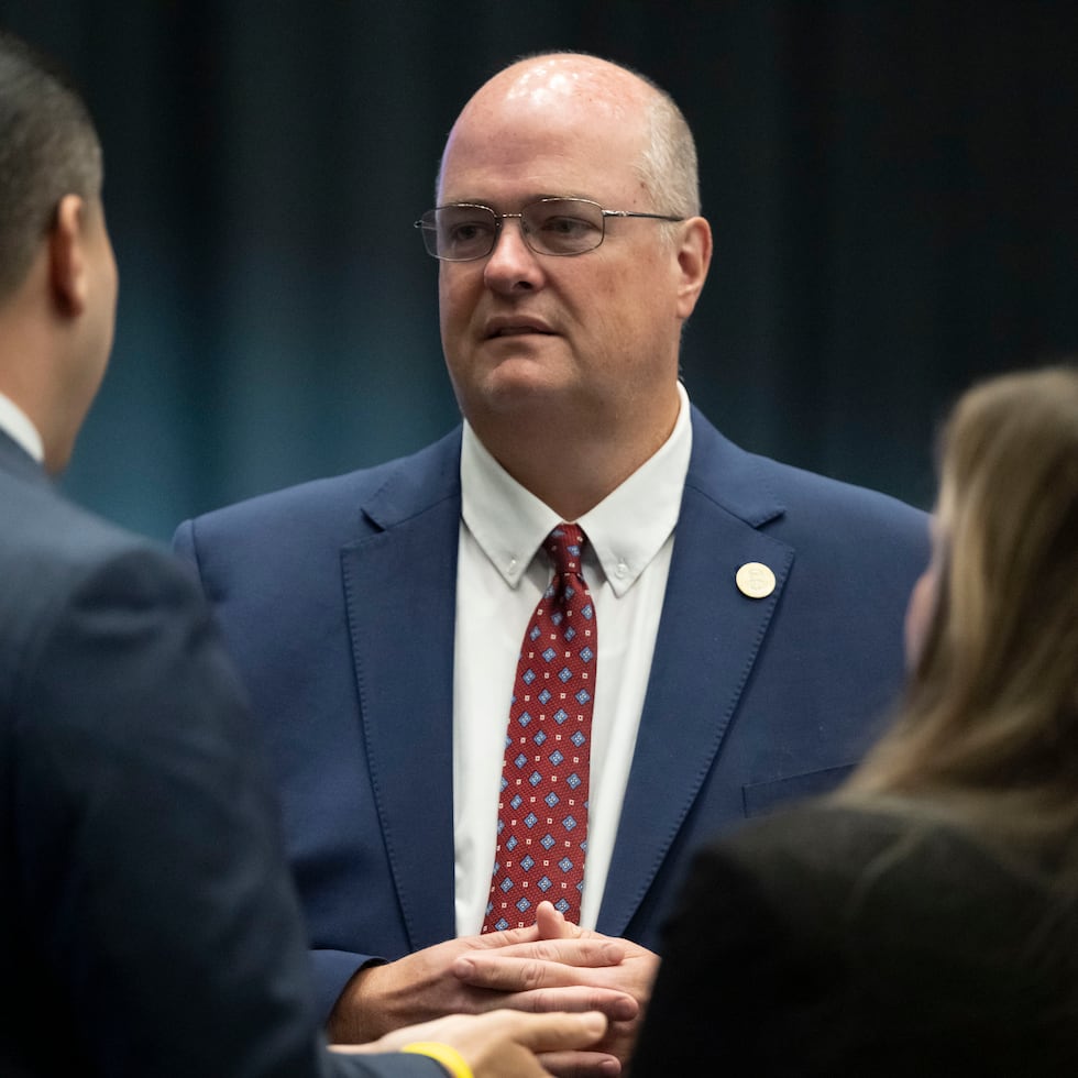 Following pressure from conservative activists and a group of PREPA creditors, Trump dismissed, in August 2025, six of the seven members of the FOMB.