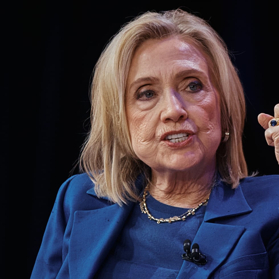 La exsecretaria de Estado estadounidense, Hillary Clinton, habla durante la Iniciativa Global Clinton.