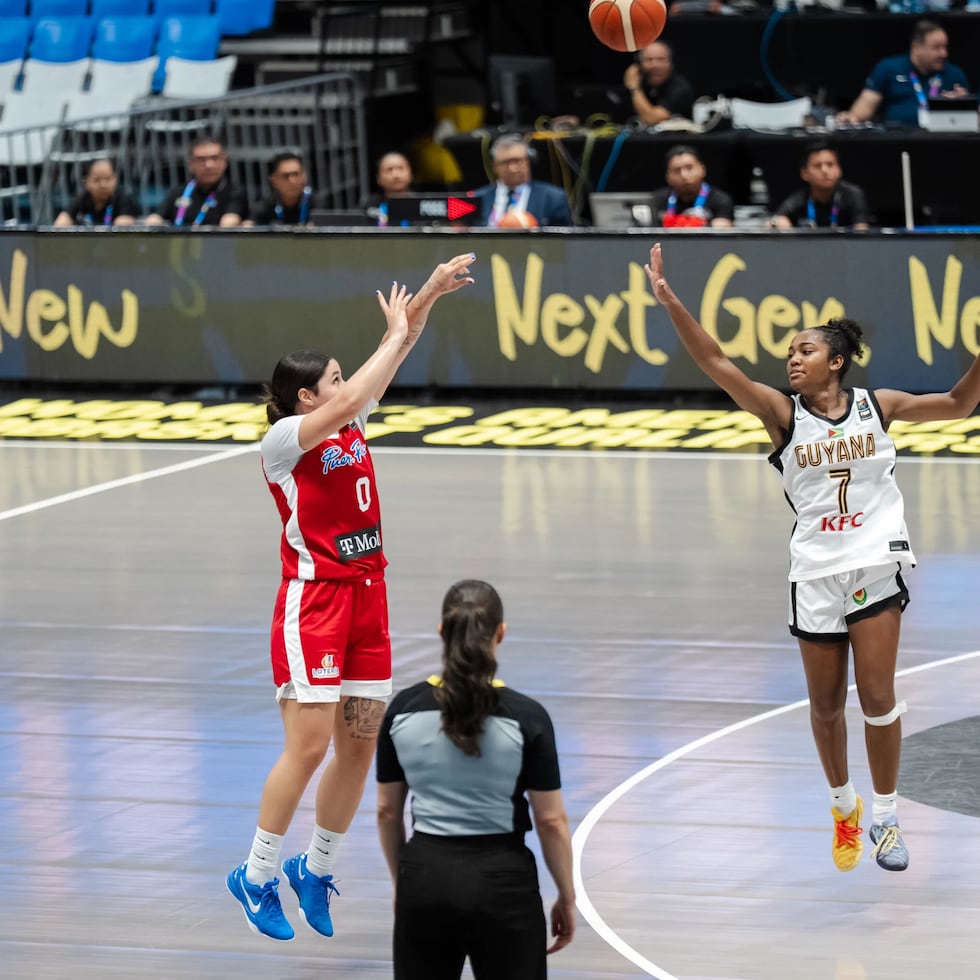 Franchesca Torres encestó cinco triples en ocho intentos y terminó como la mejor anotadora del encuentro.