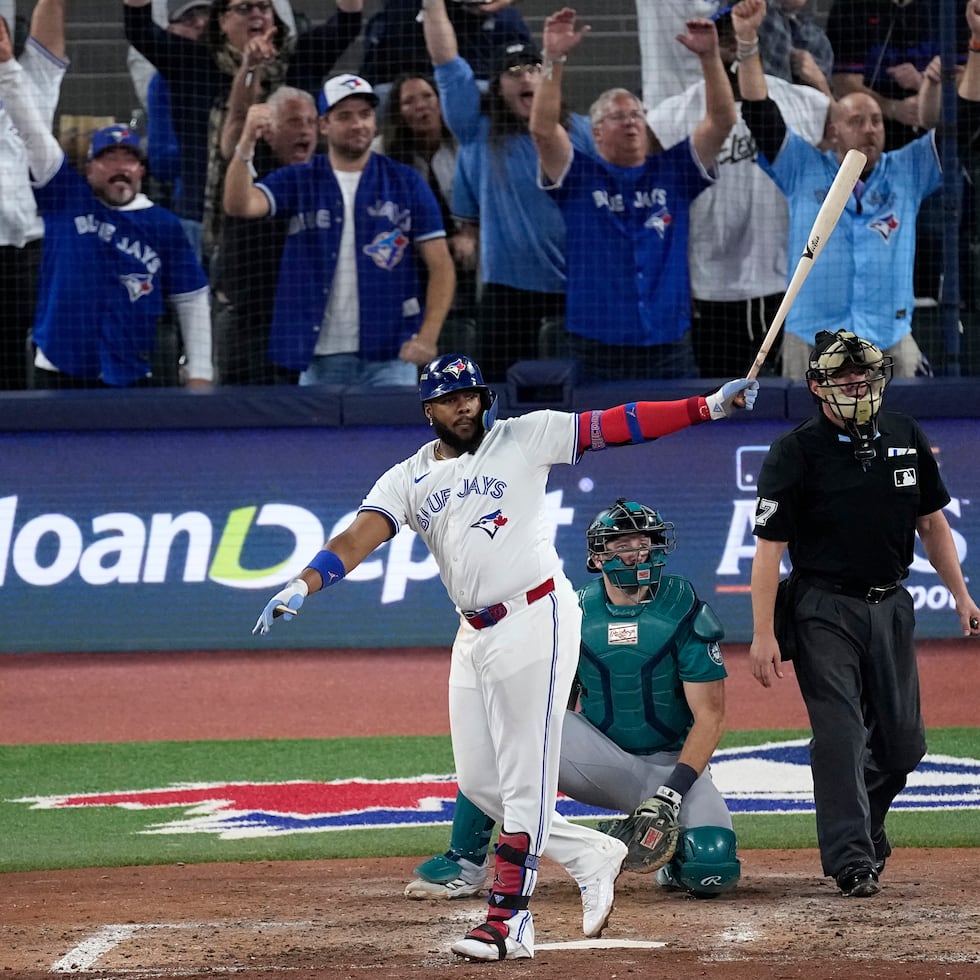 Vladimir Guerrero Jr. llega caliente al Clásico de Otoño.