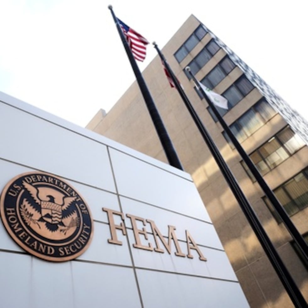 El Programa de Asistencia Pública de FEMA permite a los estados y territorios recuperarse y reconstruir sus comunidades de una manera más resiliente y segura.