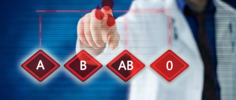 Existen cuatro grupos diferentes y principales de sangre que están determinados por la presencia o ausencia de ciertos antígenos que utiliza nuestro organismo para reconocer a los glóbulos rojos como propios. (Shutterstock)