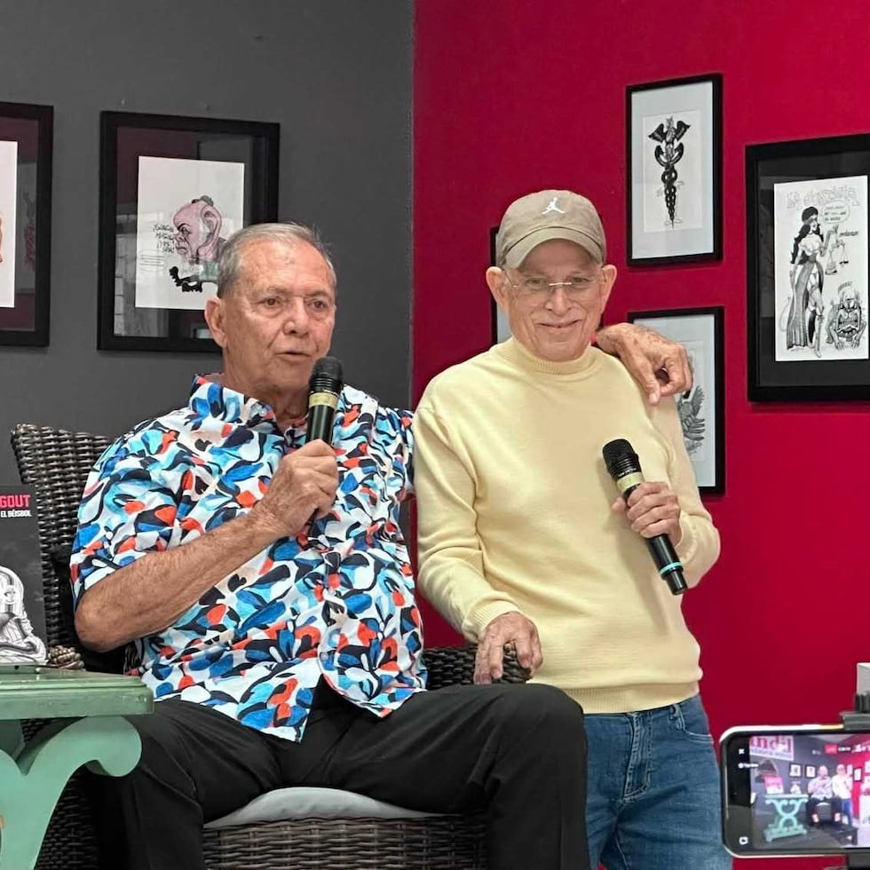 Mako Oliveras, aquí junto al historiador Pedro Carlos Lugo, durante la presentación del libro en Ponce.