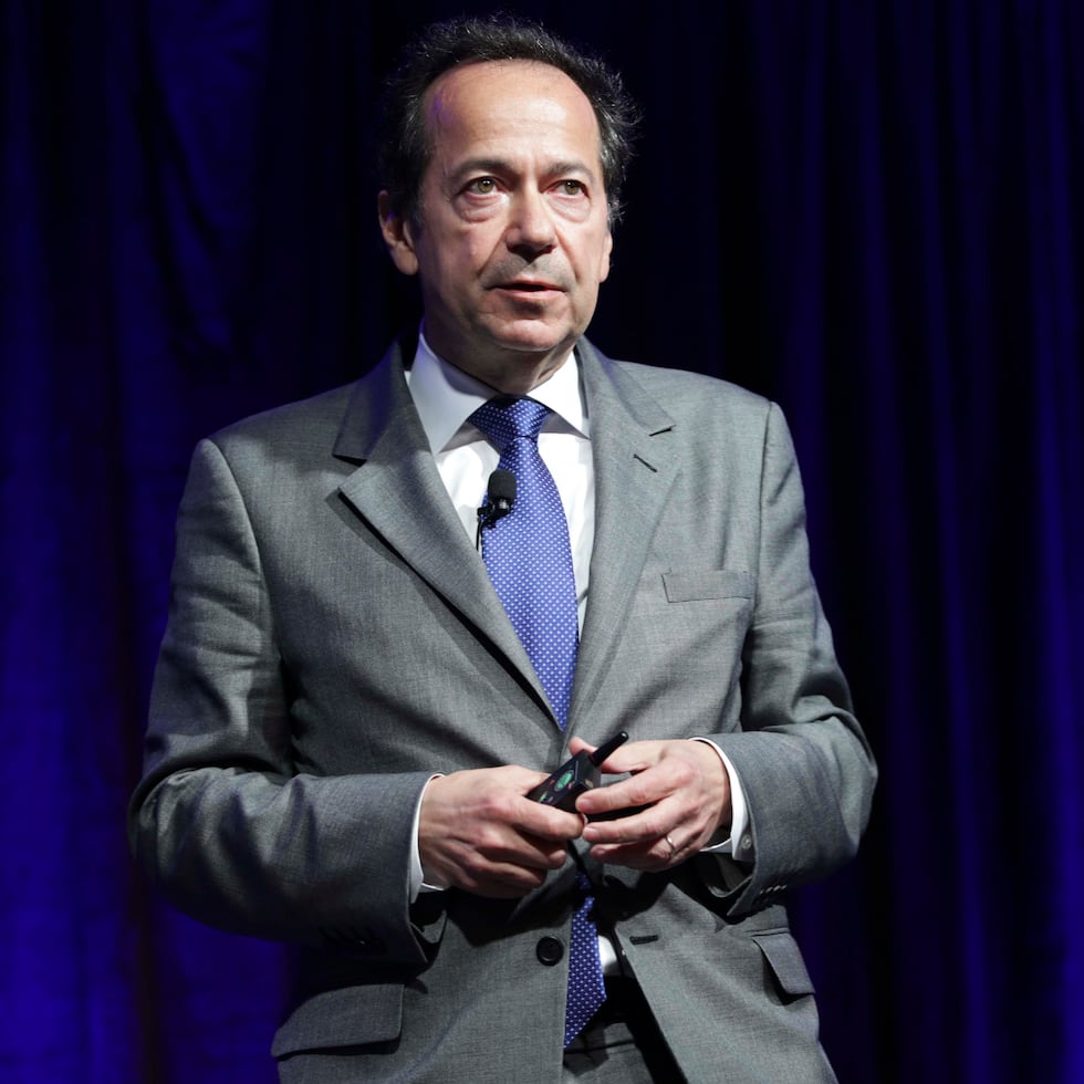 En la foto, el empresario John Paulson.