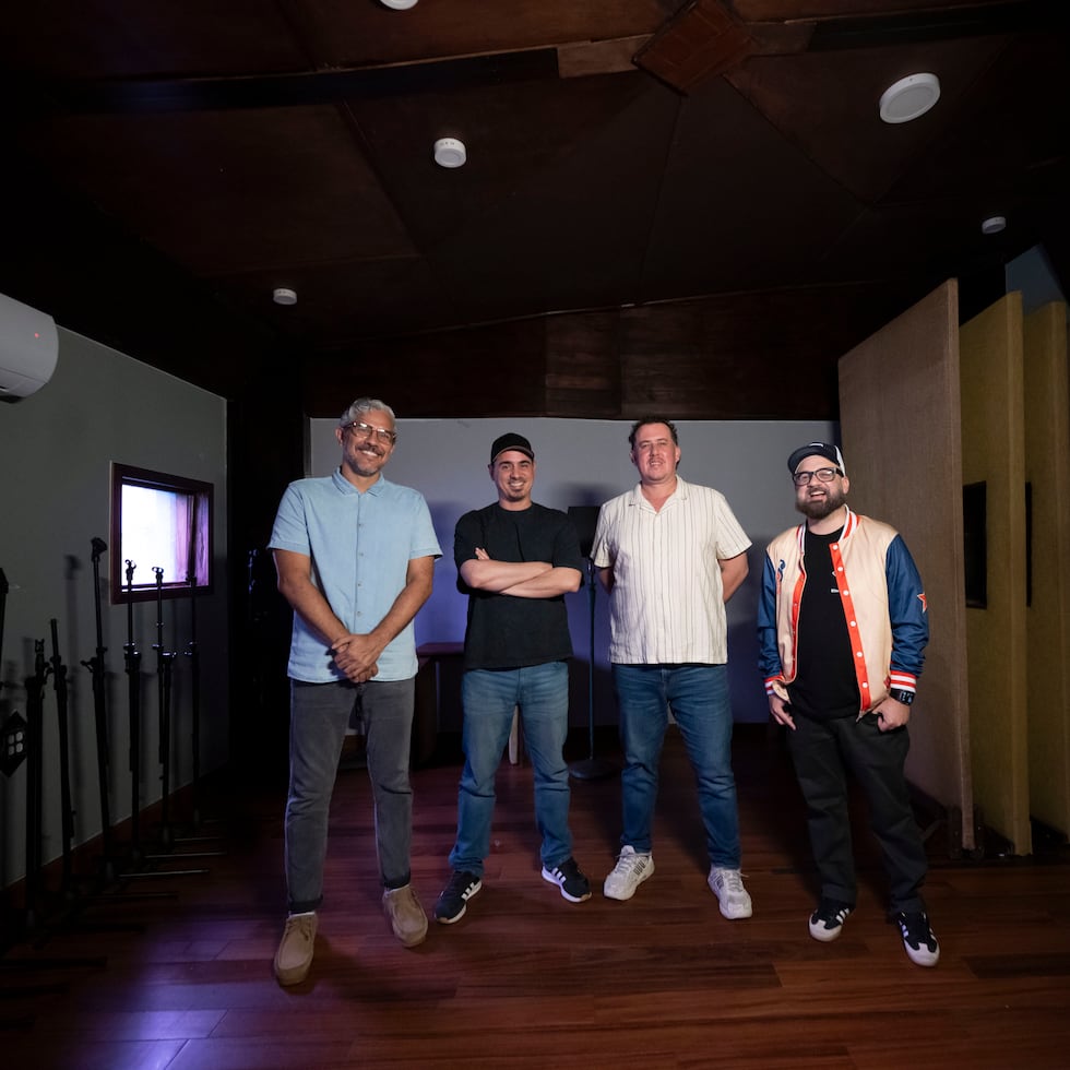 Pasillo Sonoro has a history that spans more than a decade in the heart of Paseo de Diego in Rio Piedras, but it was in the last months of the year 2024, that Bad Bunny discovered the space.