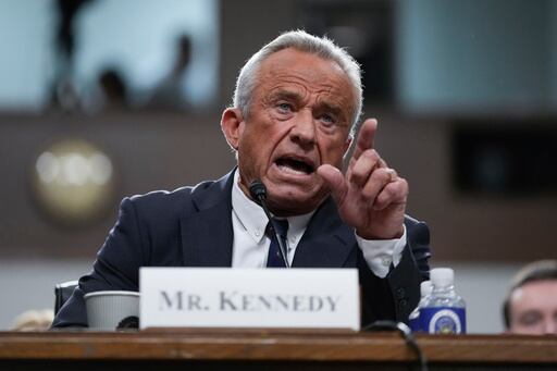 Imagen de la cobertura de: Documentos contradicen declaraciones de Robert F. Kennedy Jr. sobre sus viajes a Samoa