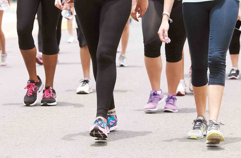 Caminar es el ejercicio cardiovascular por excelencia. (Archivo/GFR)
