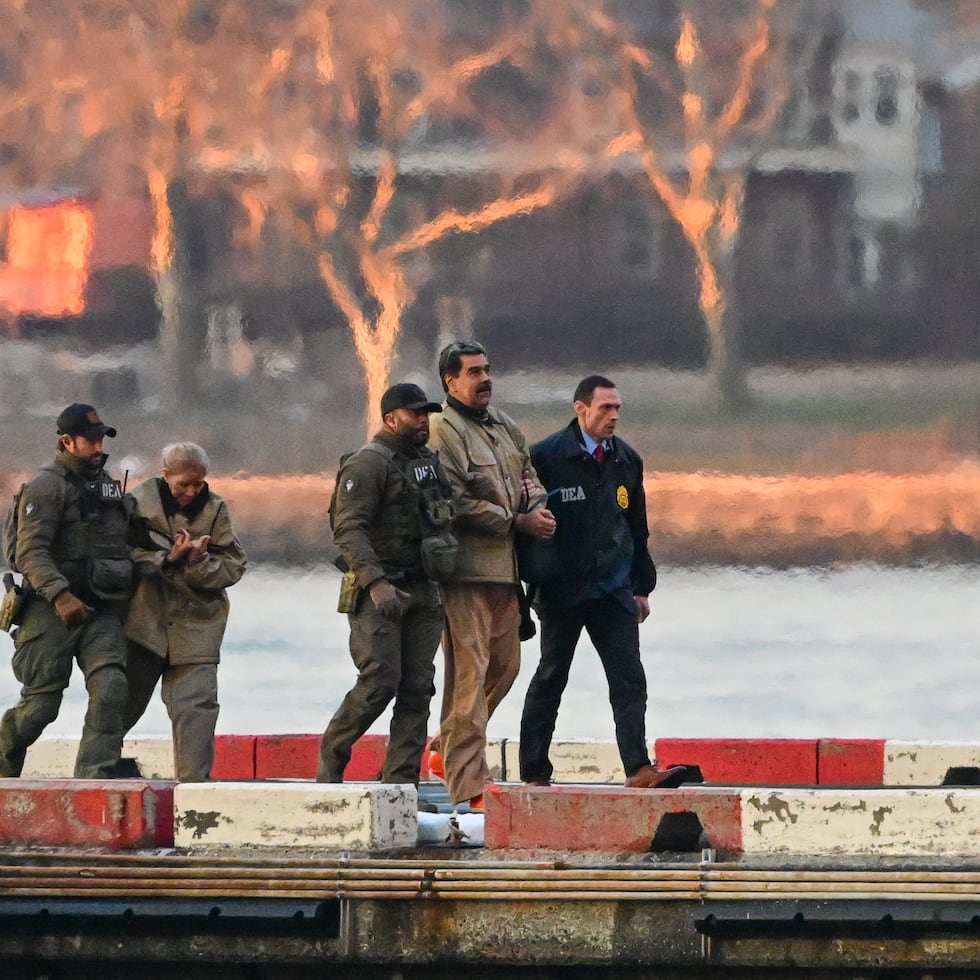 El expresidente de venezuela Nicolás Maduro, y su esposa, Cilia Flores.