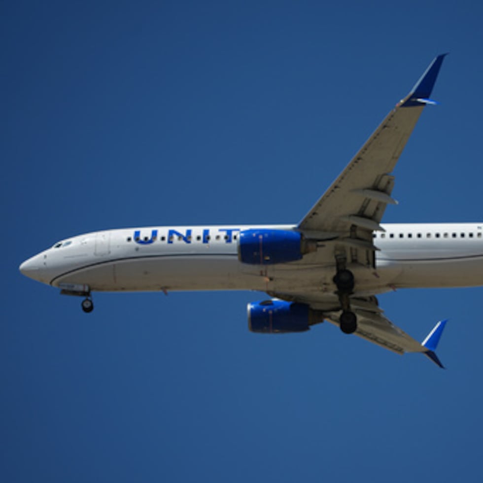 El piloto decidió volver a Newark e inspeccionar el Boeing 767 de la aerolínea United Airlines.