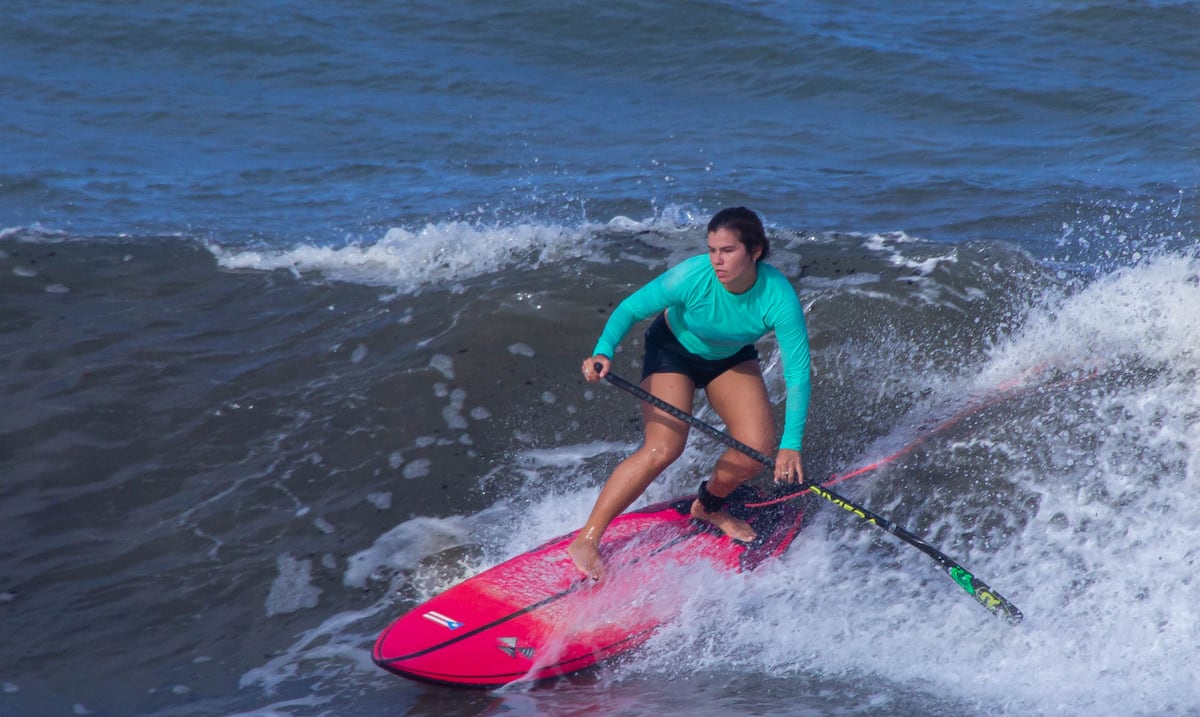 Tres boricuas en semifinales de SUP Surf; posible final puertorriqueña en Santo Domingo 2026