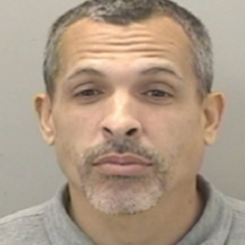 Luis R. Sosa Gierbolini, de 44 años de edad y vecino de Bayamón.
