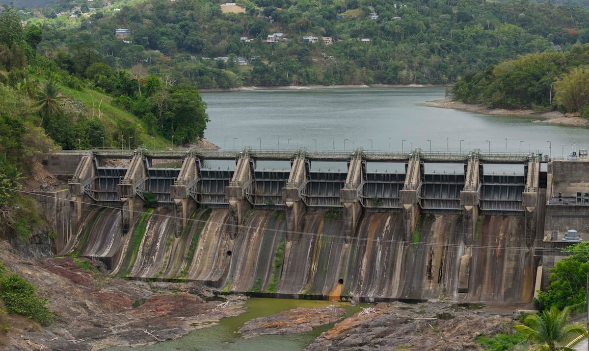 Monitoreo diario: lluvias provocan alzas en los niveles de 10 embalses