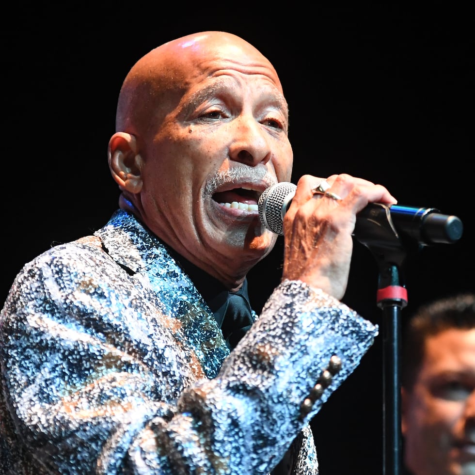 En el 2019, Papo Rosario durante una presentación de El Gran Combo en el Centro de Bellas Artes de San Juan.