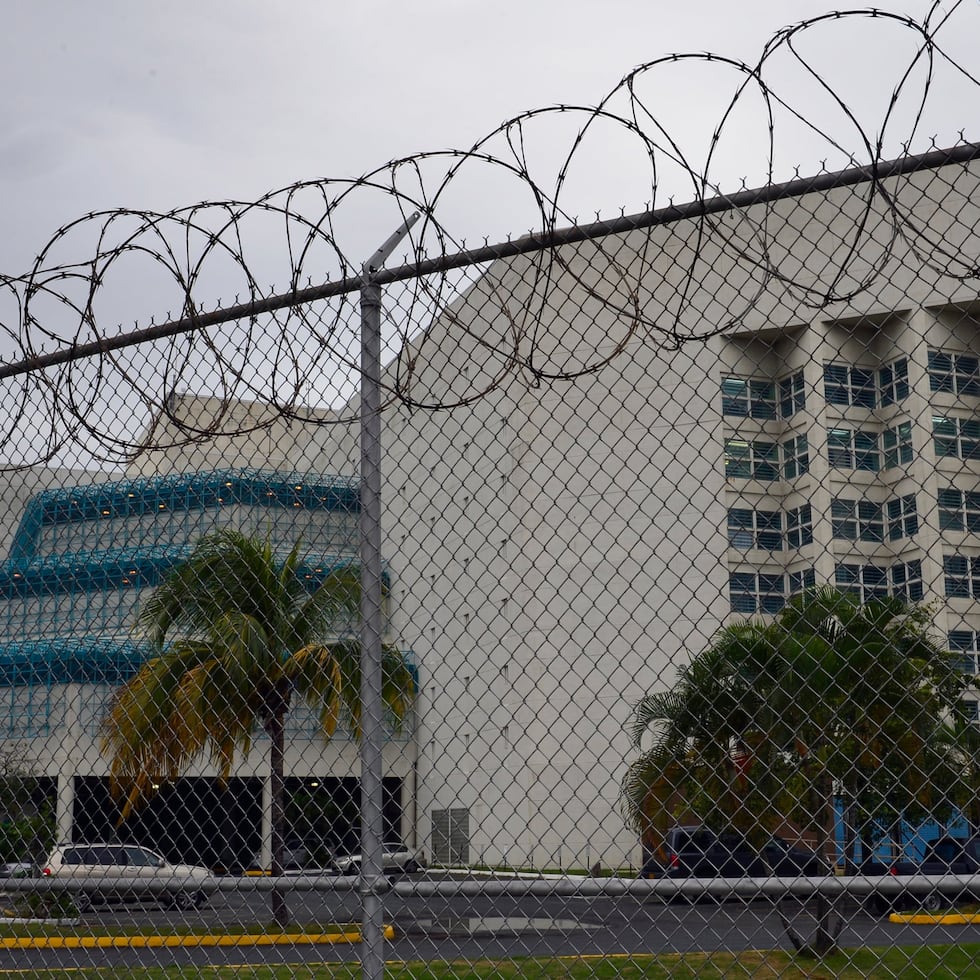 Between July 2023 and May 22, 2024, the now-convicted and seven other associates conspired to provide prohibited items, specifically controlled substances, to inmates housed at the Metropolitan Detention Center in Guaynabo.