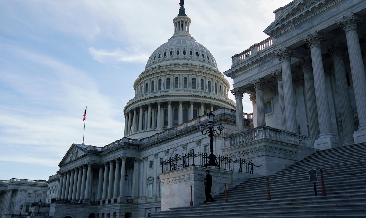 Los republicanos del Senado bloquearon, por cuarta ocasión, pedirle cuentas a Trump sobre la guerra en Irán