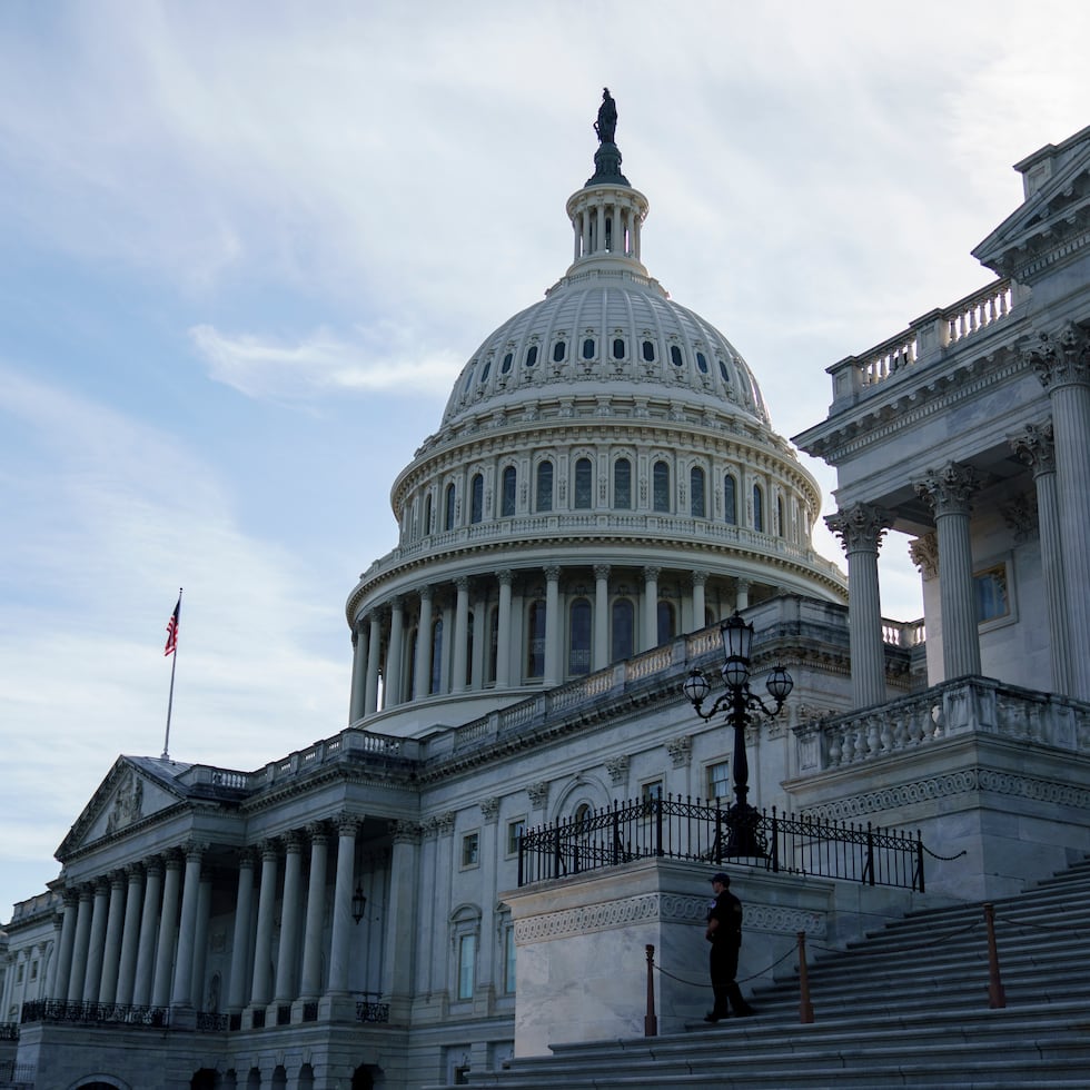 Los demócratas se proponen insistir en que el presidente Trump requiera autorización del Congreso para vincular a Estados Unidos con guerras.