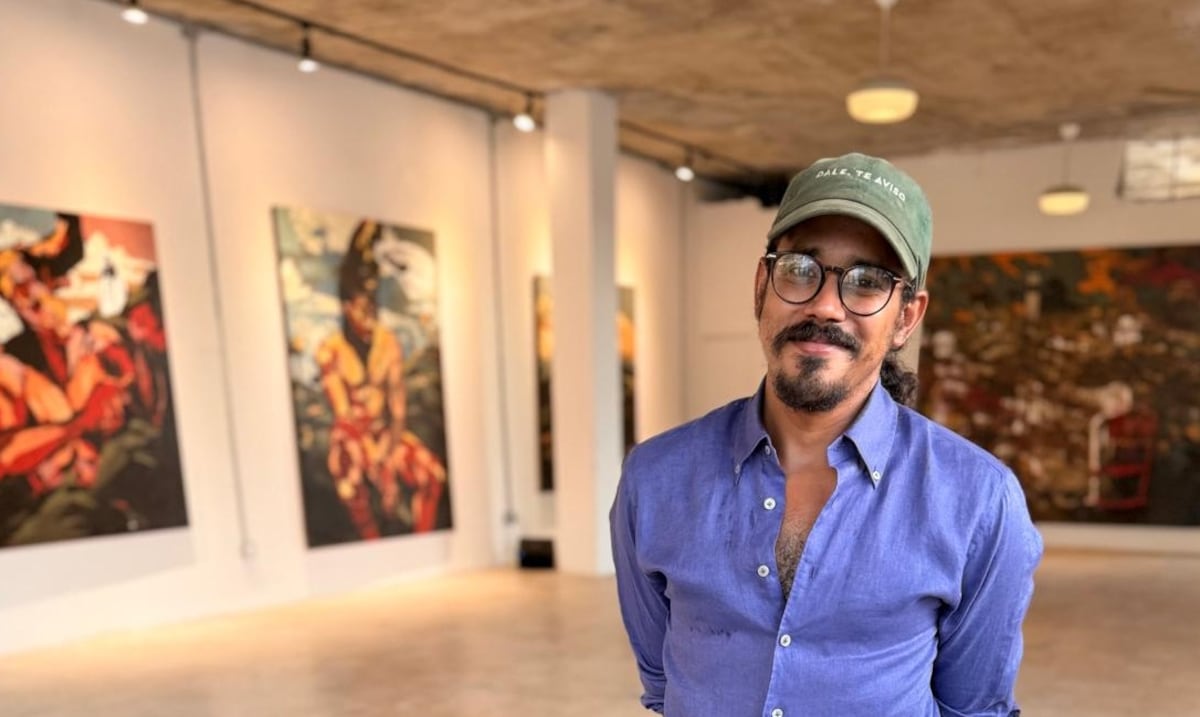 Artista cubano Angel Borroto Díaz presenta "Antilla Sputnik" en Puerta de Tierra