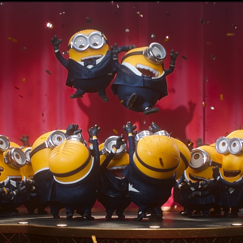 Esta imagen, difundida por Universal Pictures, muestra una escena de "Minions & Monsters", de Illumination. (Universal Pictures via AP)
