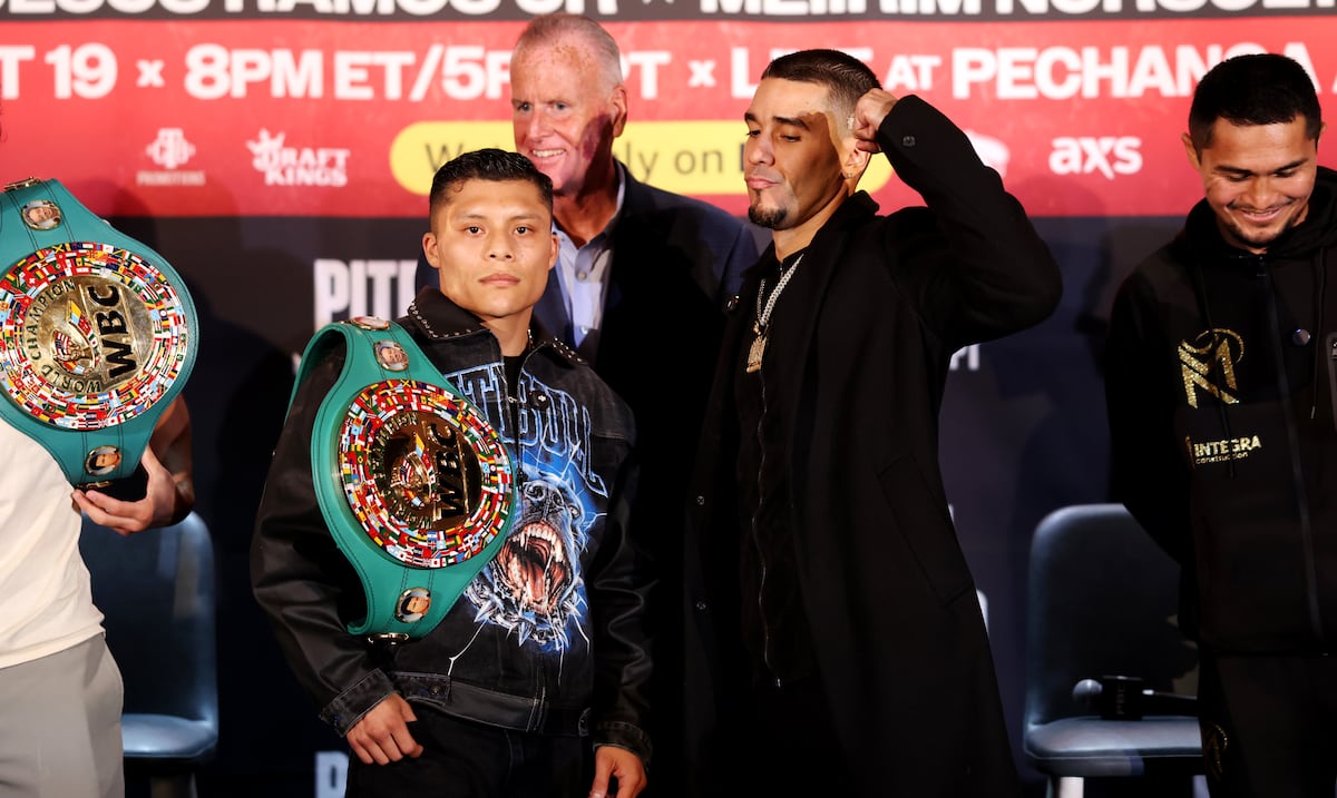 Néstor Bravo cae noqueado en el sexto asalto ante Isaac "Pitbull" Cruz en San Diego